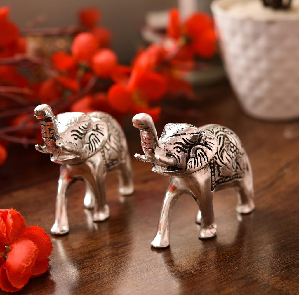 Nirmal Handicraft Metal Elephant Silver Color for Showpiece Enhance Your Home,Office & Table and Gift for Have House Warming Anniversaries, Birthday. (3 in.), White Metal 3inch Elephant